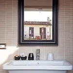 - San Gallo Vii With Balcony Apartment